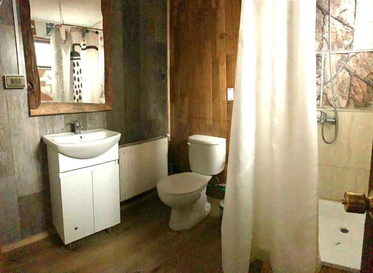 Ostello Casa Balmaceda Backpackers Coyhaique Esterno foto